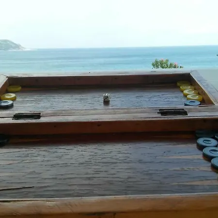 Kymi Bay House * Platana