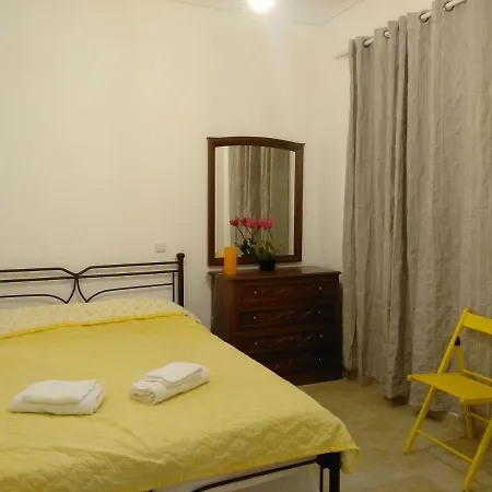 Casa de Campo Kymi Bay House *